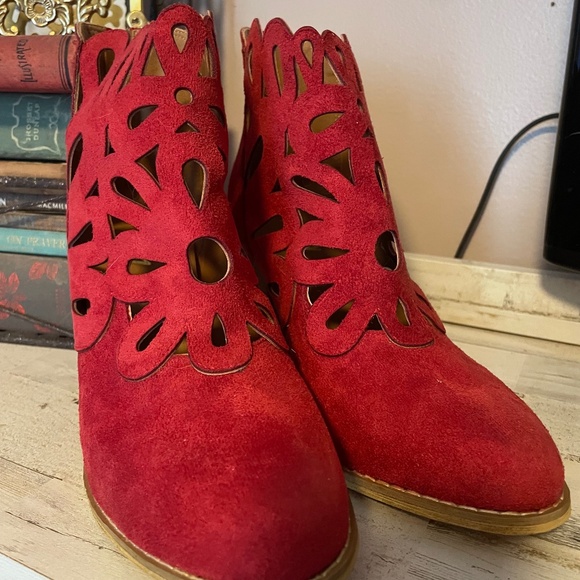 Mi.iM Shoes - Mi.iM Red Suede Boots with Heels - Size 8